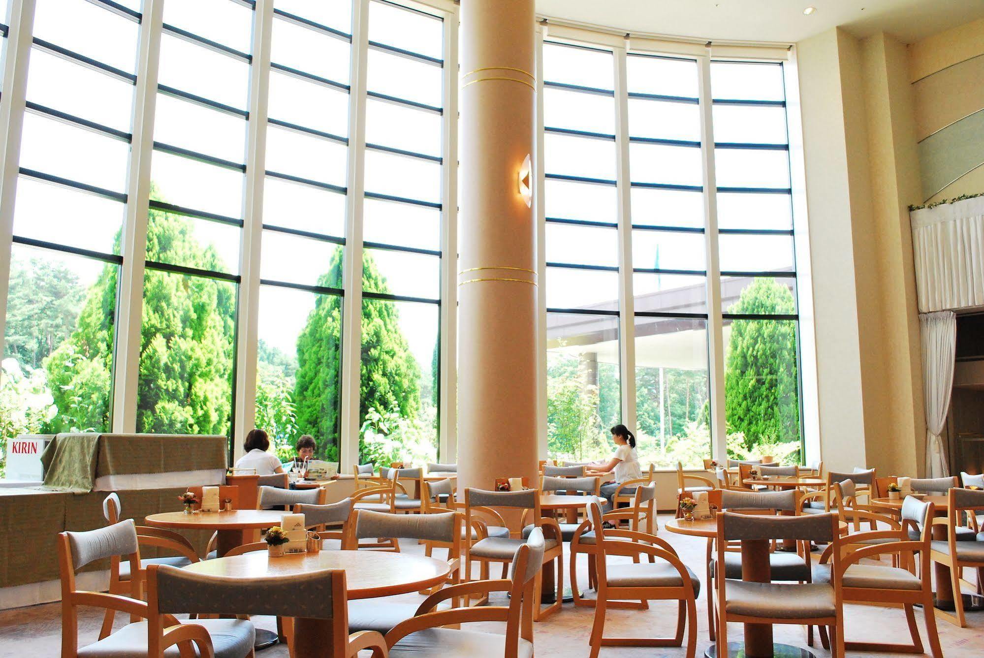 Royal Hotel Yatsugatake -From Apr2024 Grand Mercure Yatsugatake Resort & Spa Hokuto  Exterior foto